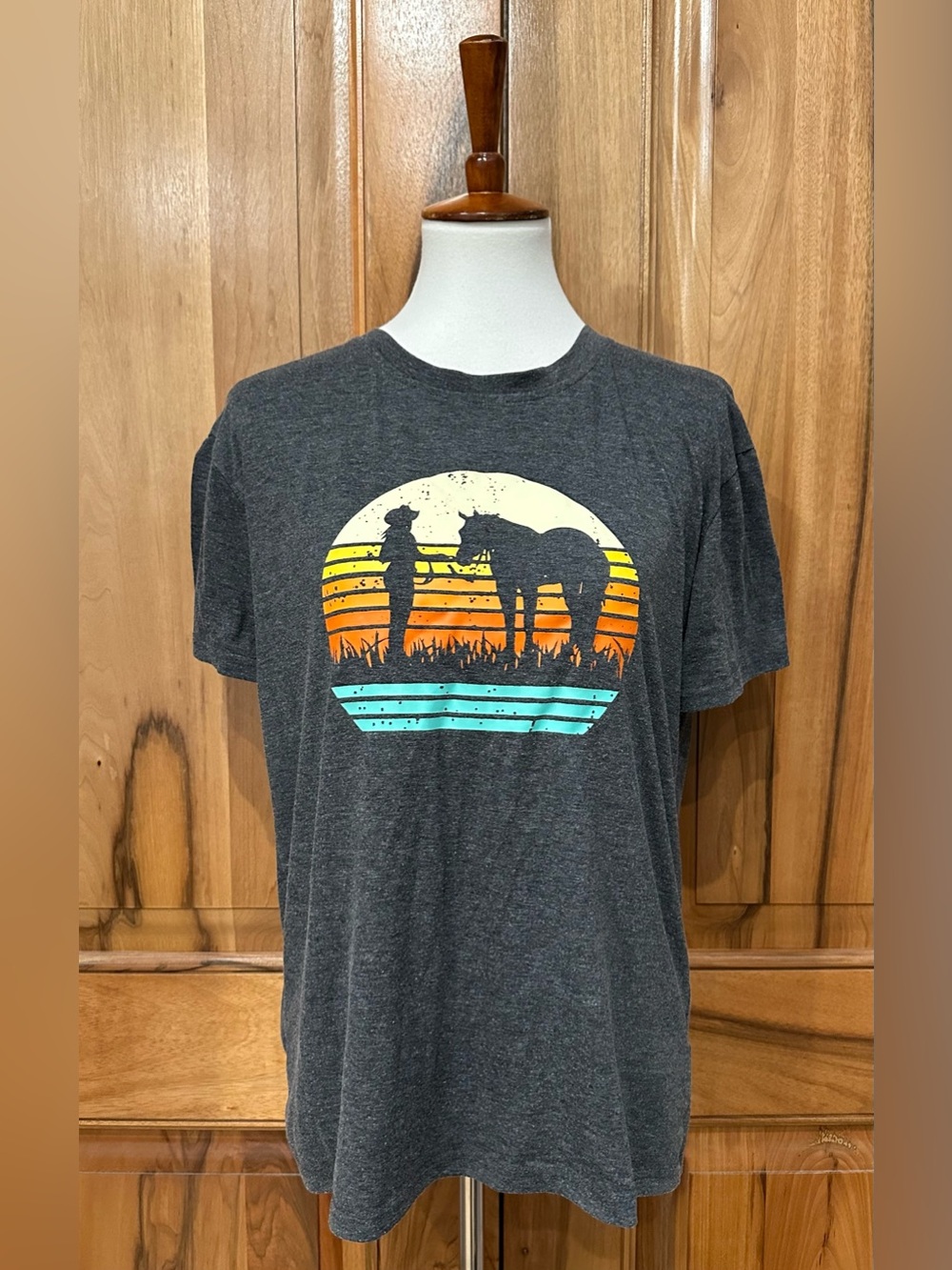 Western Cowgirl & Horse Sunset Silhouette Graphic Tee, VGUC, M